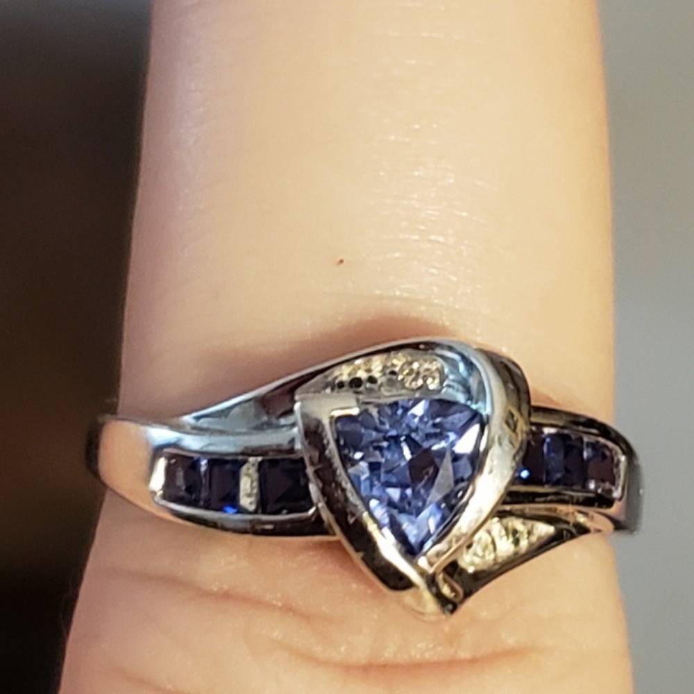 14kt Diamond & Tanzanite Ring in White Gold